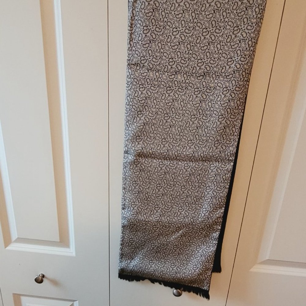 Amicale Silk and Wool Scarf.  NWOT.  O/S